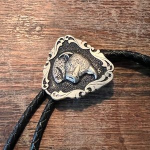 Cattle call bolo tie